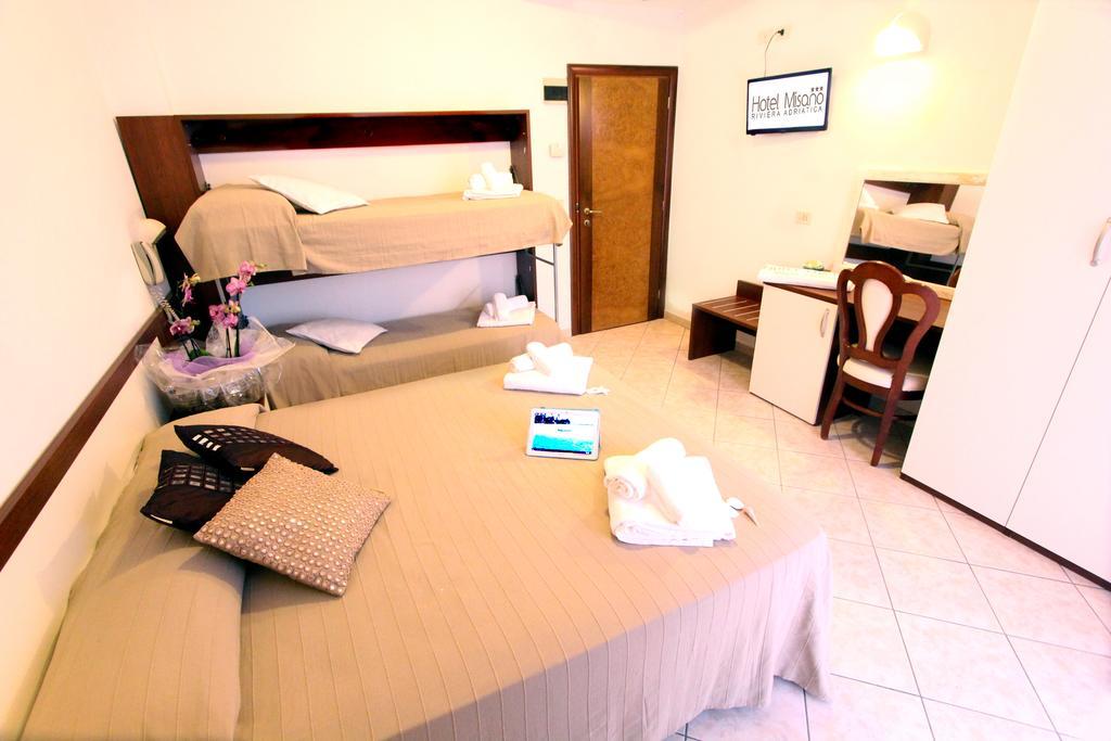 Hotel Misano Misano Adriatico Kültér fotó