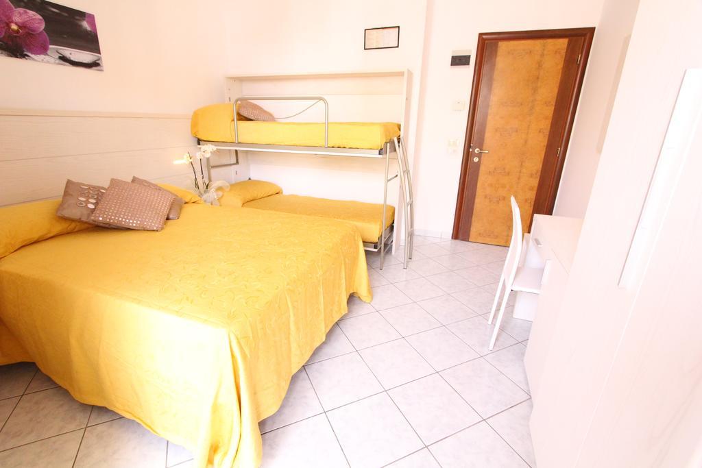 Hotel Misano Misano Adriatico Kültér fotó