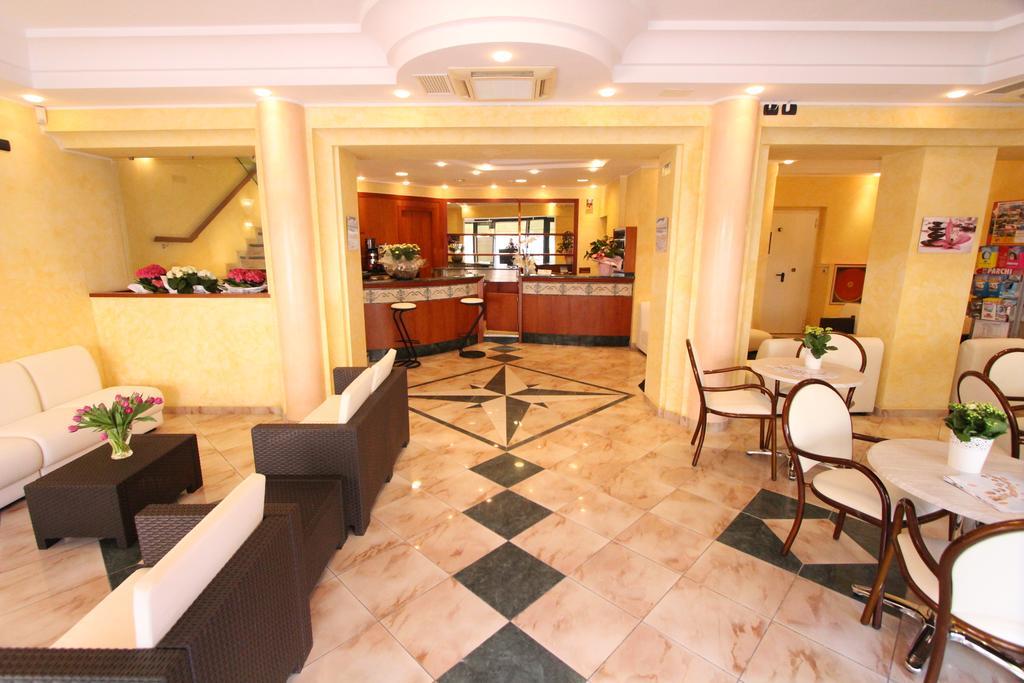 Hotel Misano Misano Adriatico Kültér fotó
